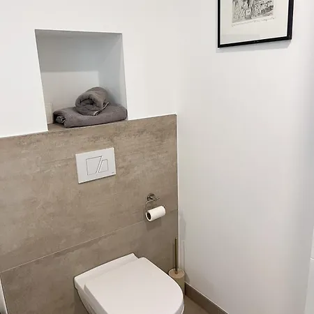 דירה Altstadtflair Modernes Mit Gartenblick