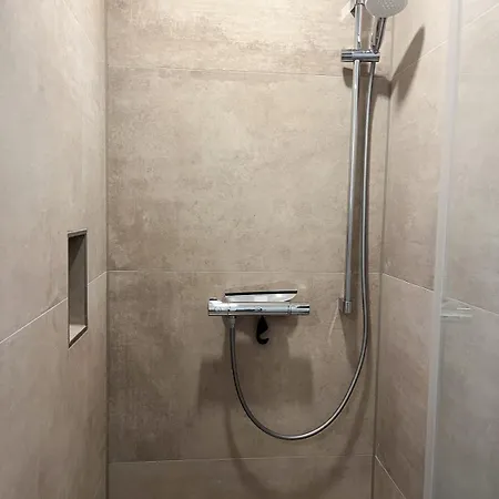 Altstadtflair Modernes Mit Gartenblick * Neuruppin